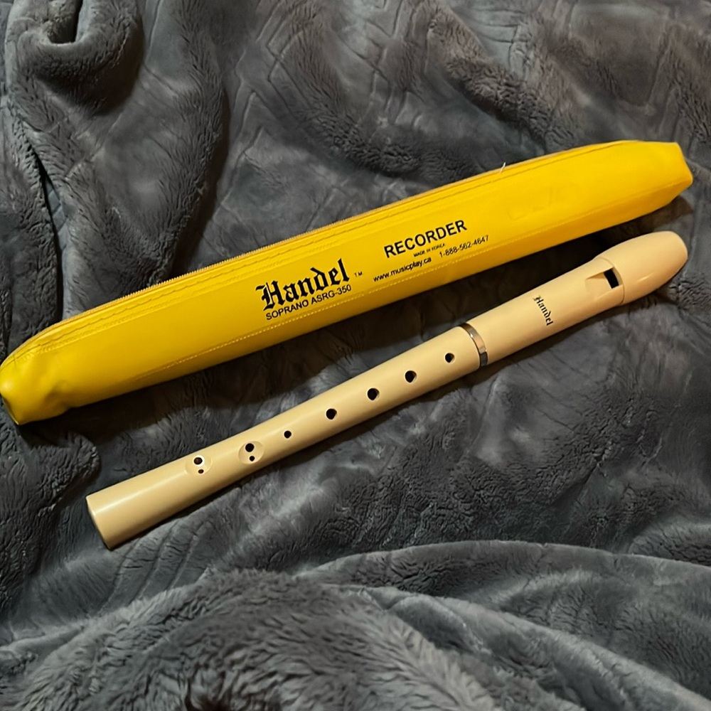 🌟2/$20 item (mix & match)🌟 Handel Soprano ASRG-350 Recorder with case